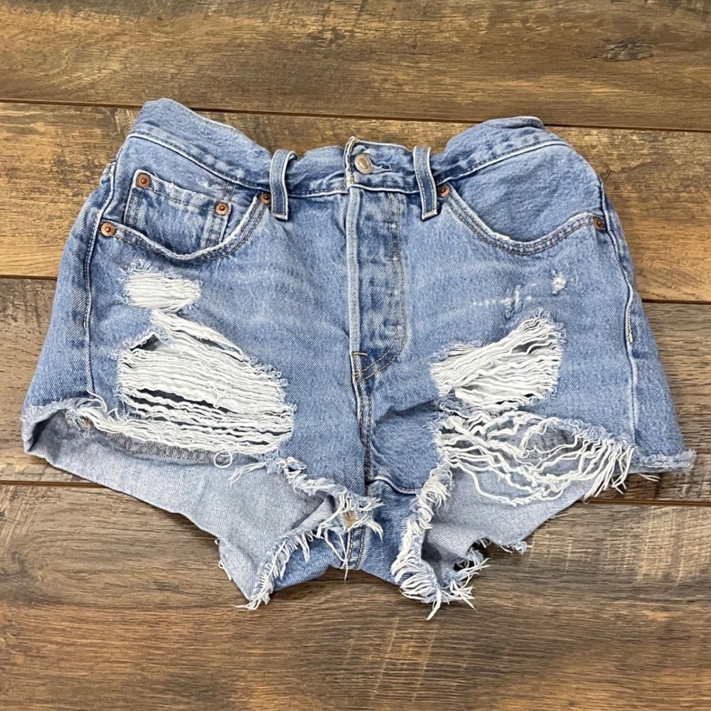 Levis 501 Original Distressed Denim Shorts Light Wash Button Fly W27 Festival